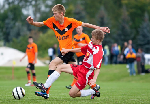 Wysoka wygrana Juniorów Młodszych na inaugurację sezonu