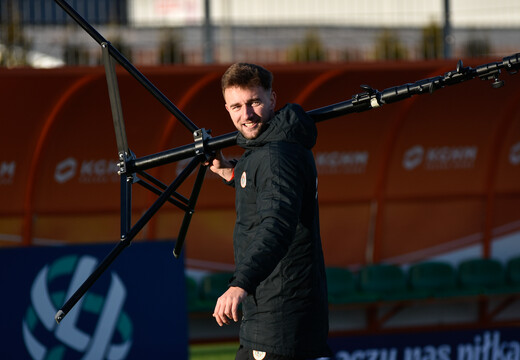 Trener Łukasz Spychalski z licencją UEFA GK B 