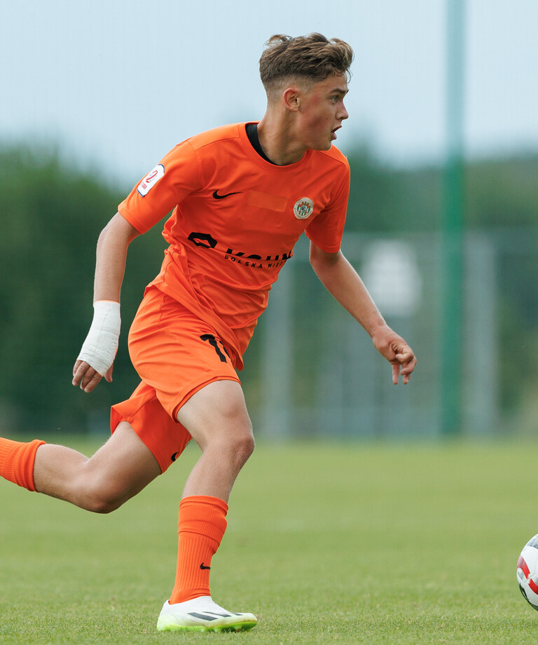 CYPRIAN POPIELEC I MATEUSZ DZIEWIATOWSKI POWOŁANI DO REPREZENTACJI U-17 CYPRIAN POPIELEC I MATEUSZ DZIEWIATOWSKI POWOŁANI DO REPREZENTACJI U-17