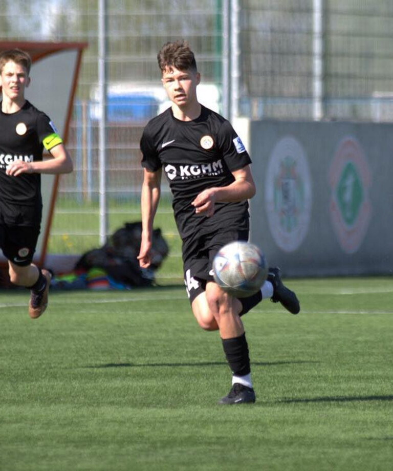 Jakub Fogt, Artur Kinasz i Jakub Stachaszewski powołani na zgrupowanie reprezentacji Polski do lat 16 Jakub Fogt, Artur Kinasz i Jakub Stachaszewski powołani na zgrupowanie reprezentacji Polski do lat 16