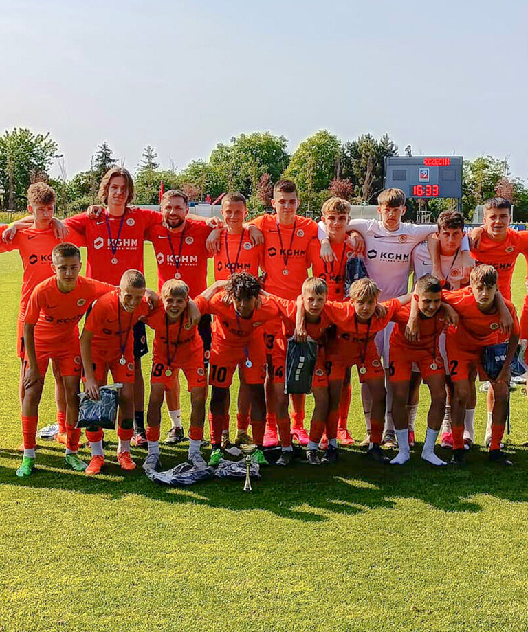 II miejsce zespołu U-14 na turnieju w Szczecinie II miejsce zespołu U-14 na turnieju w Szczecinie