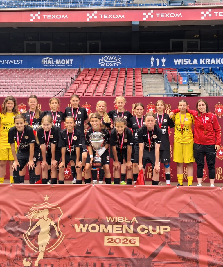 Drużyna AP KGHM Zagłębie dziewczyn do lat 13 zwyciężyła w turnieju Wisła Women CUP 2026