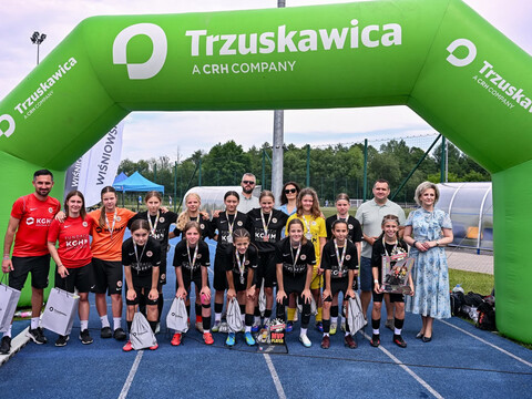 Drużyna U-13 dziewcząt zajęła II miejsce na turnieju Trzuskawica CUP!
