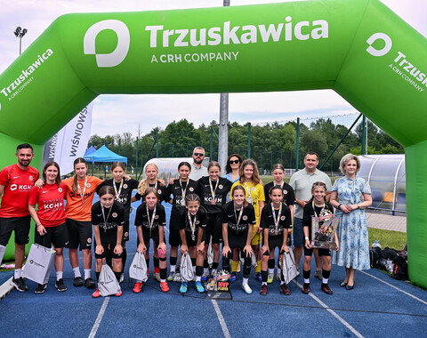Drużyna U-13 dziewcząt zajęła II miejsce na turnieju Trzuskawica CUP!
