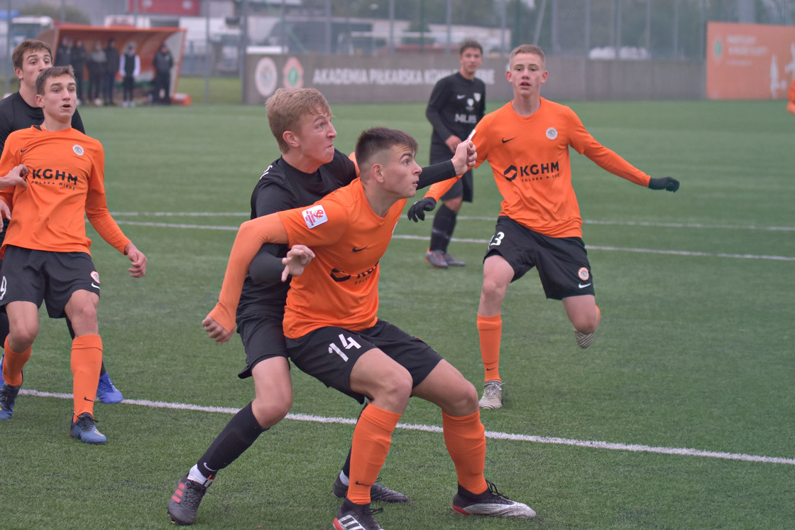 Juniorzy młodsi lepsi od Rozwoju Katowice Juniorzy młodsi lepsi od Rozwoju Katowice