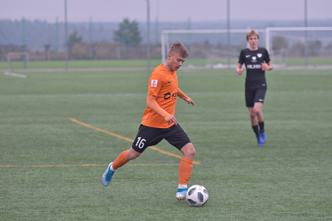 Juniorzy młodsi lepsi od Rozwoju Katowice Juniorzy młodsi lepsi od Rozwoju Katowice