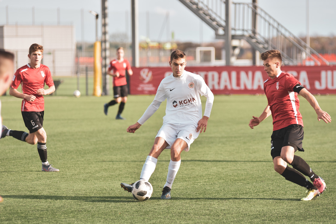 Juniorzy młodsi lepsi od Gwarka Zabrze Juniorzy młodsi lepsi od Gwarka Zabrze