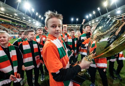 Zespół U-12 nagrodzony w przerwie meczu KGHM Zagłębia z Lechią Gdańsk