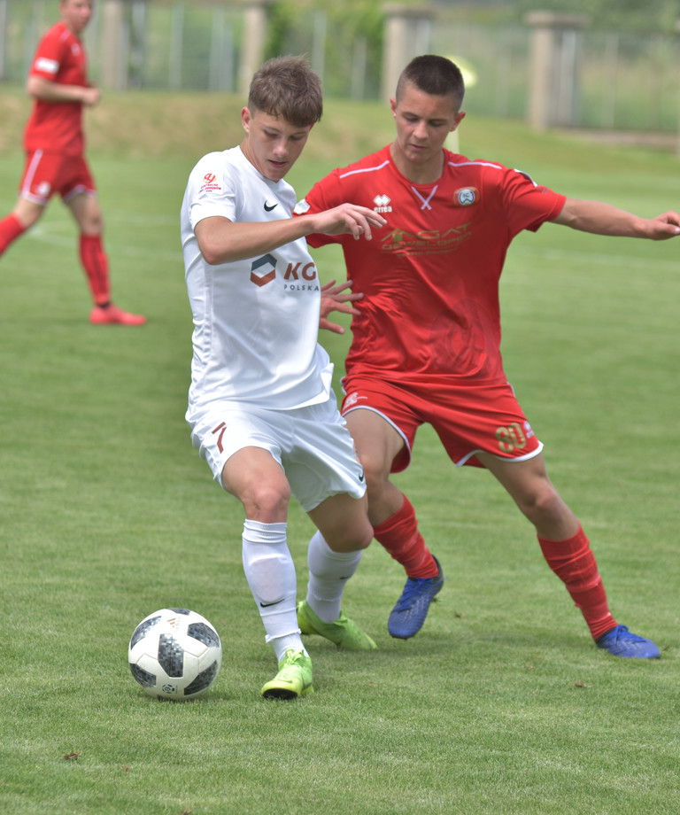 Półfinał Mistrzostw Polski U-17 z Legią Półfinał Mistrzostw Polski U-17 z Legią