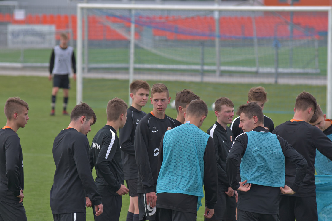 Poranny trening juniorów młodszych | FOTO Poranny trening juniorów młodszych | FOTO