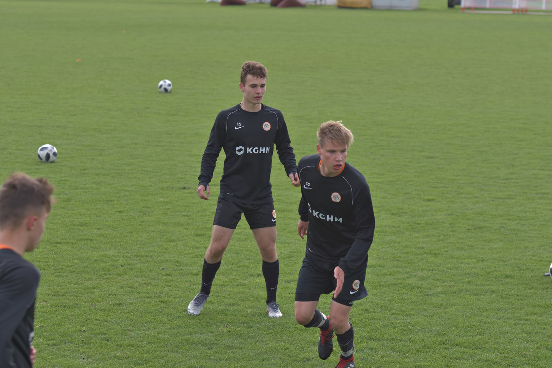 Poranny trening juniorów młodszych | FOTO