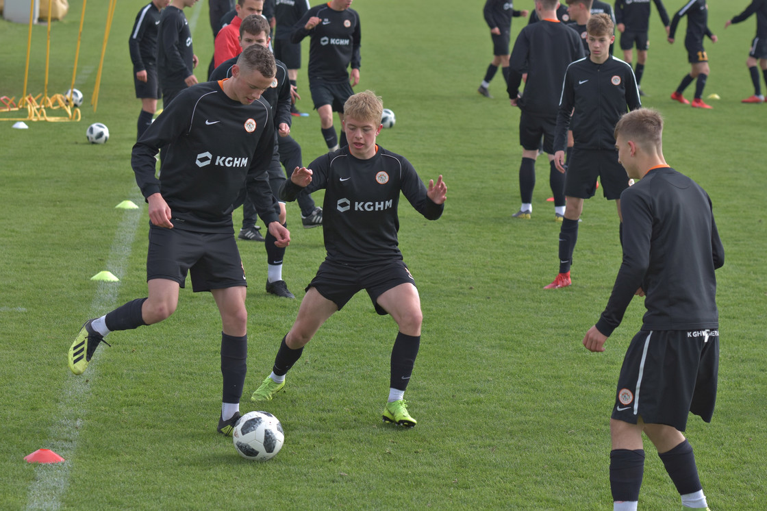 Poranny trening juniorów młodszych | FOTO