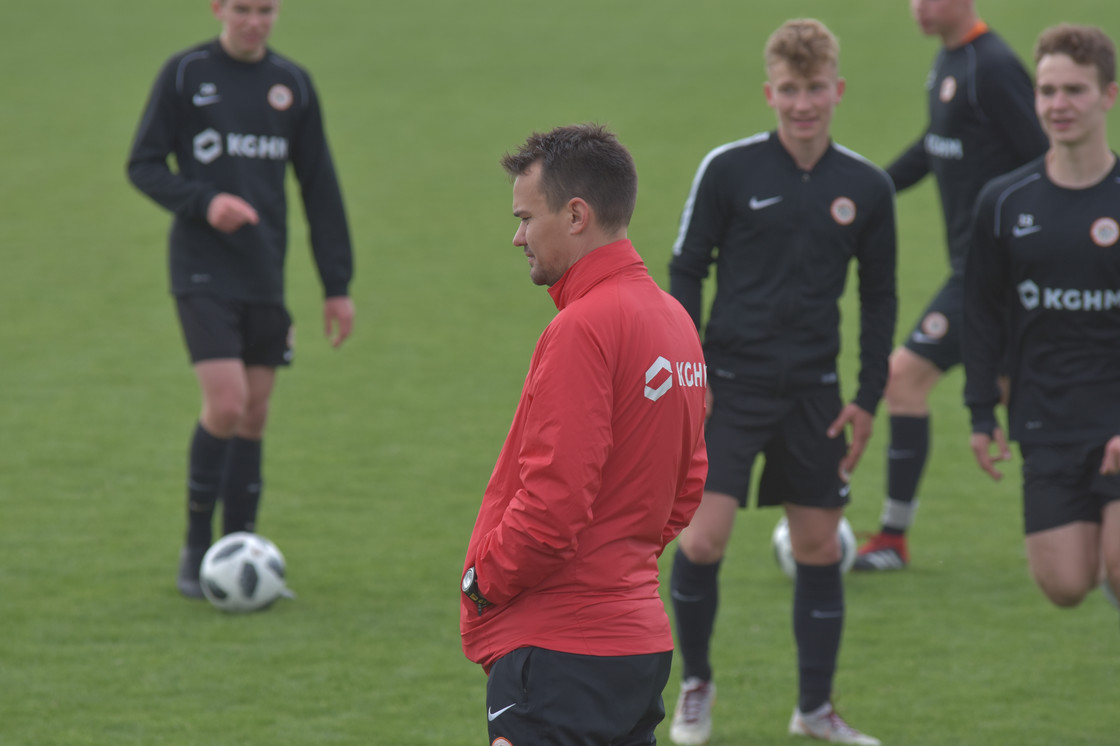 Poranny trening juniorów młodszych | FOTO