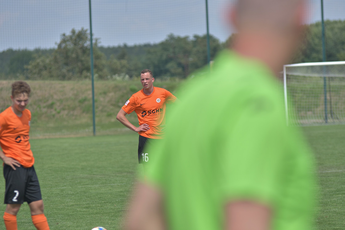 Pierwszy mecz kontrolny juniorów starszych Pierwszy mecz kontrolny juniorów starszych