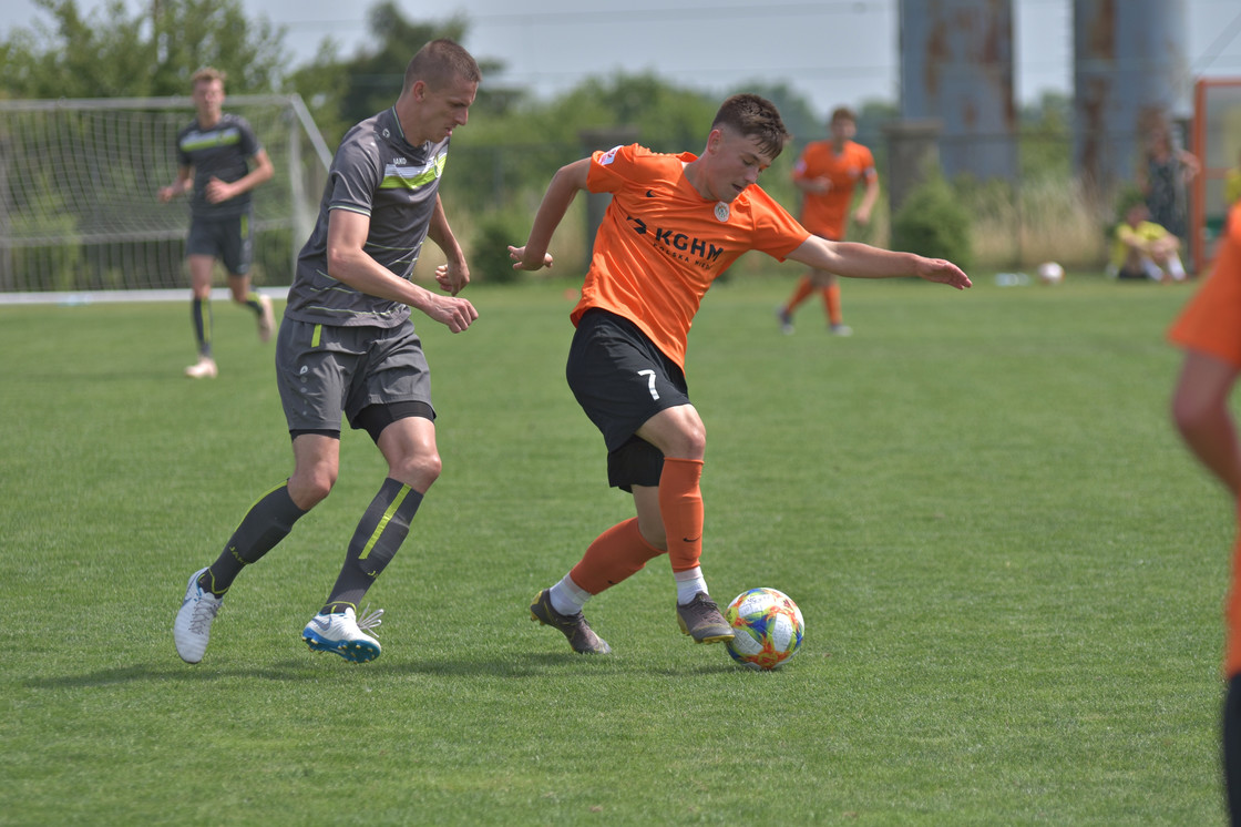 Pierwszy mecz kontrolny juniorów starszych Pierwszy mecz kontrolny juniorów starszych