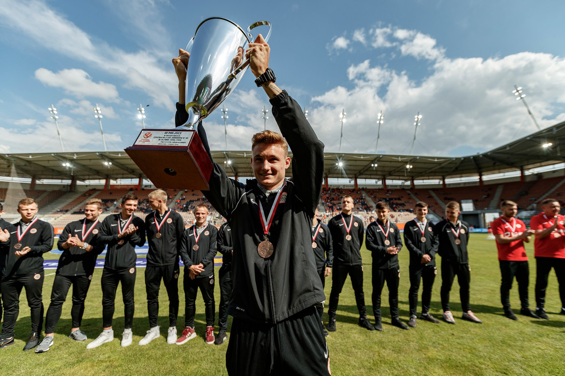 U-18 trzecią najlepszą drużyną w Polsce! U-18 trzecią najlepszą drużyną w Polsce!
