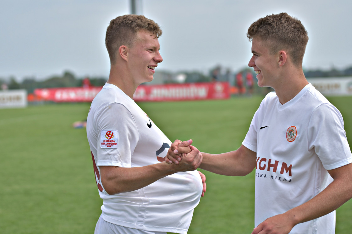 Wysokie zwycięstwo juniorów z Pogonią Wysokie zwycięstwo juniorów z Pogonią