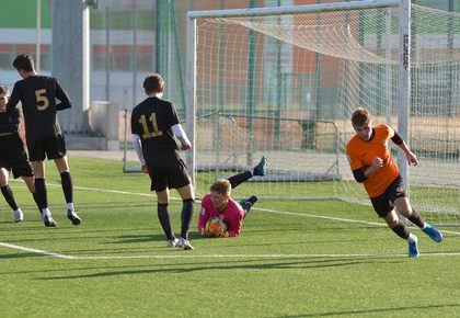 Wygrany sparing juniorów młodszych 