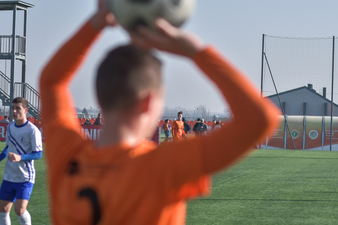 Mecz kontrolny juniorów młodszych z SMS-em Łódź Mecz kontrolny juniorów młodszych z SMS-em Łódź