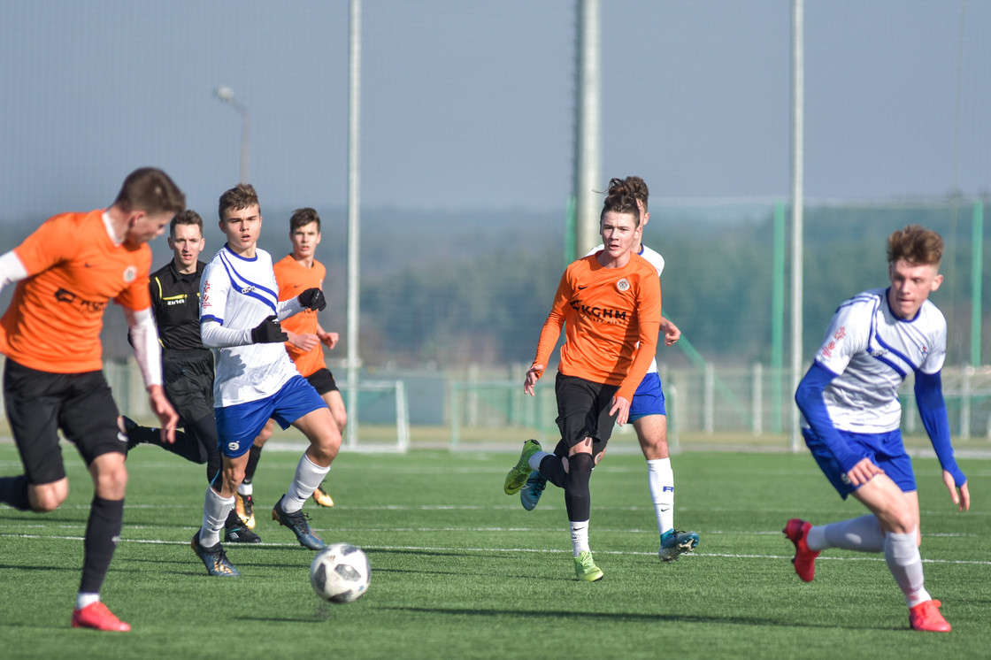Mecz kontrolny juniorów młodszych z SMS-em Łódź Mecz kontrolny juniorów młodszych z SMS-em Łódź