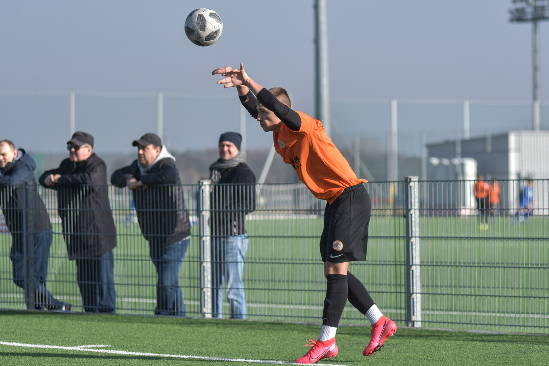 Mecz kontrolny juniorów młodszych z SMS-em Łódź Mecz kontrolny juniorów młodszych z SMS-em Łódź