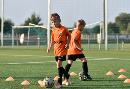 Trening U-8 w obiektywie