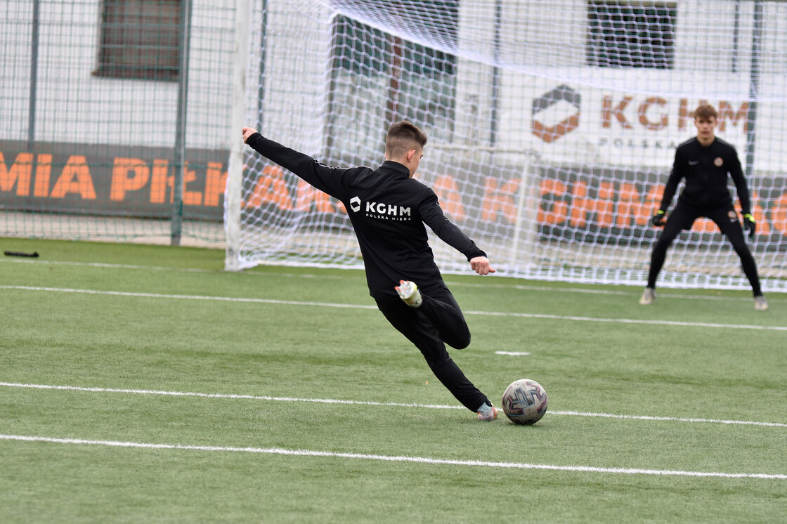 Trening drużyn U-18 i U-16 | FOTO Trening drużyn U-18 i U-16 | FOTO