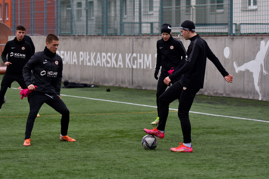 Trening drużyn U-18 i U-16 | FOTO Trening drużyn U-18 i U-16 | FOTO