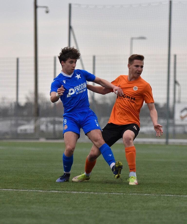 CLJ U18: Bezbramkowy remis w starciu z Wartą Poznań CLJ U18: Bezbramkowy remis w starciu z Wartą Poznań