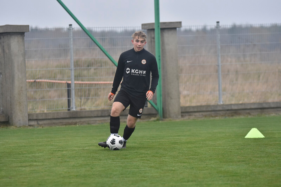 Treningi drużyny U-15 oraz bramkarzy w obiektywie Treningi drużyny U-15 oraz bramkarzy w obiektywie