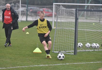 Treningi drużyny U-15 oraz bramkarzy w obiektywie