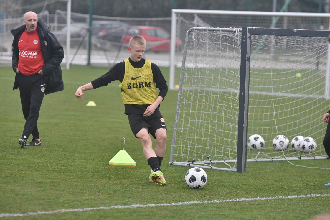 Treningi drużyny U-15 oraz bramkarzy w obiektywie