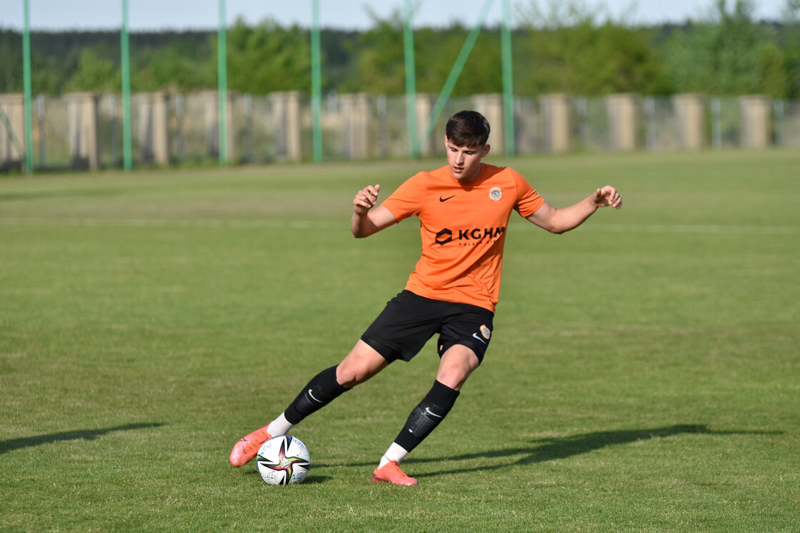 Wspólny trening zawodników drużyn U21 i U18 Wspólny trening zawodników drużyn U21 i U18