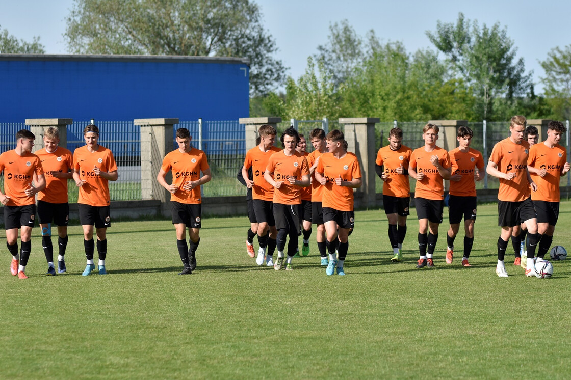 Wspólny trening zawodników drużyn U21 i U18 Wspólny trening zawodników drużyn U21 i U18