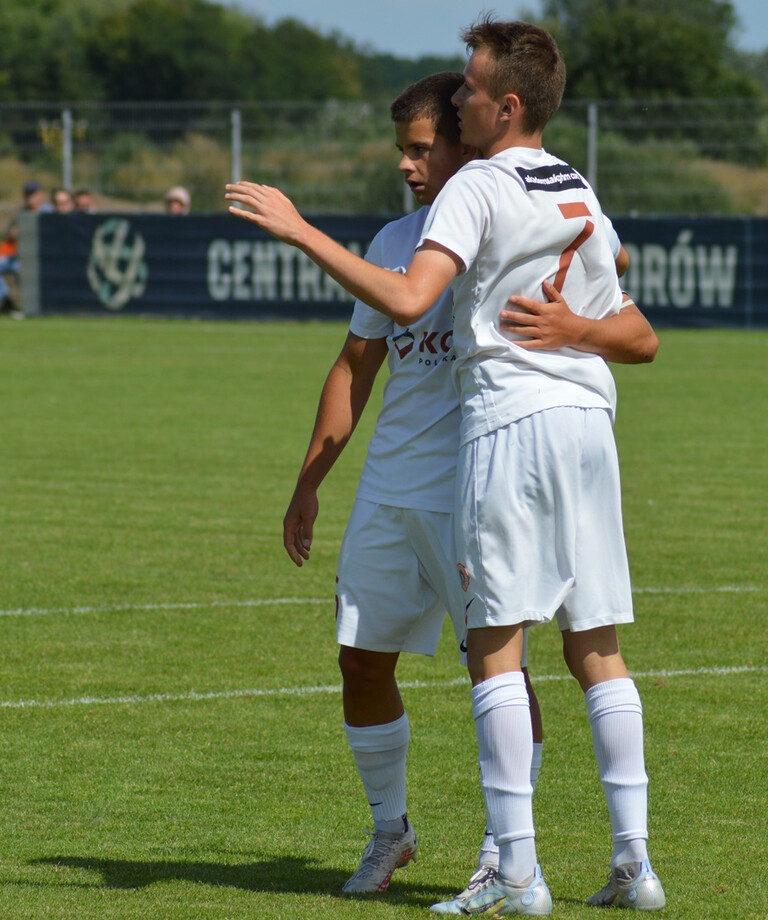 CLJ U-17: Sześciobramkowe zwycięstwo na inaugurację CLJ U-17: Sześciobramkowe zwycięstwo na inaugurację