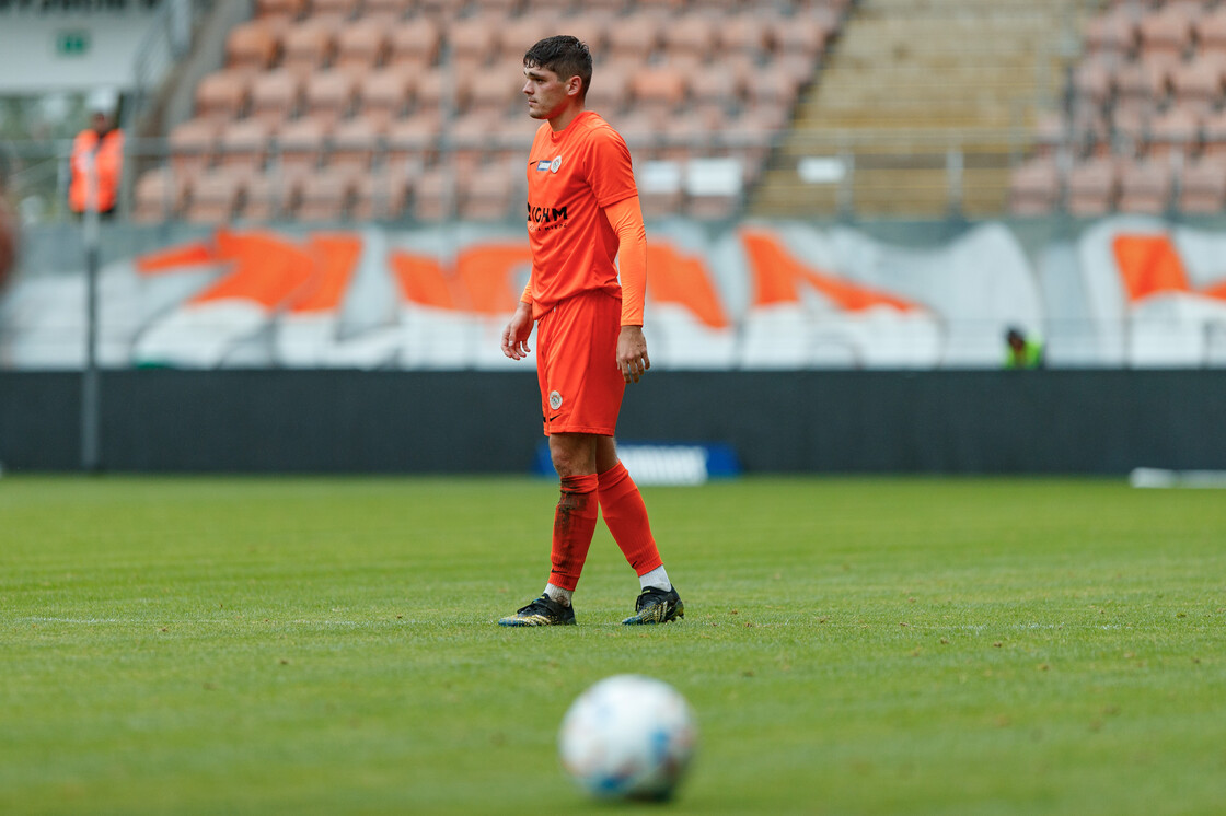 eWinner 2 liga: KGHM Zagłębie II Lubin - Hutnik Kraków | FOTO