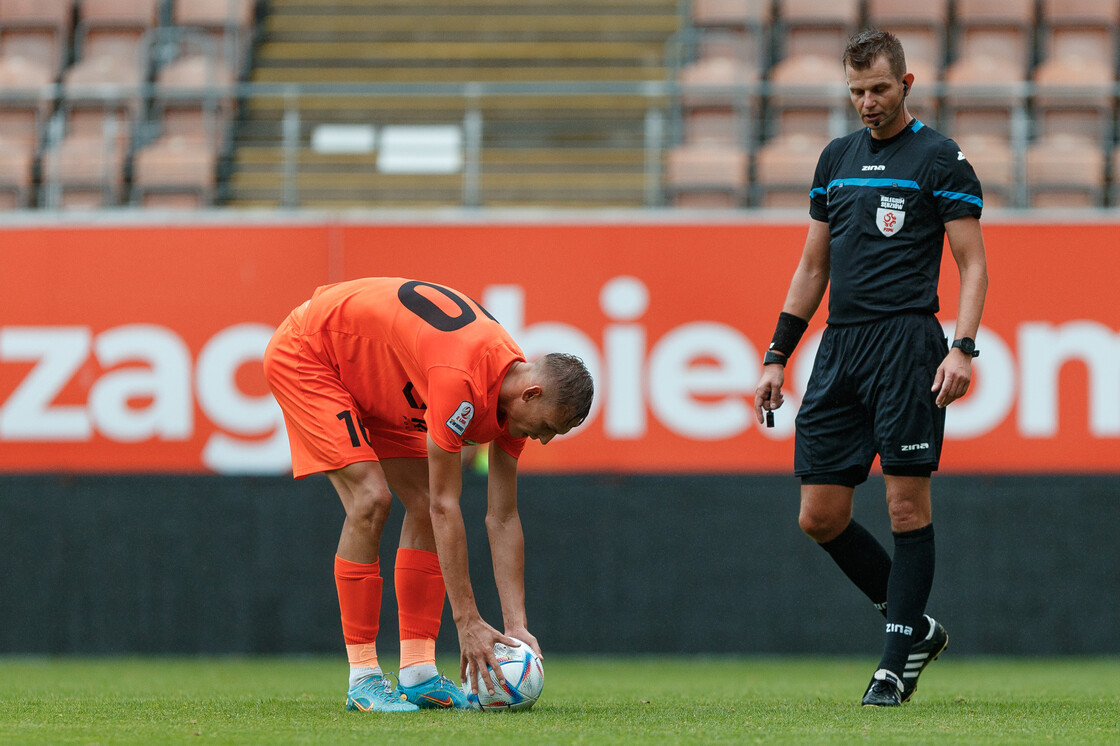 eWinner 2 liga: KGHM Zagłębie II Lubin - Hutnik Kraków | FOTO