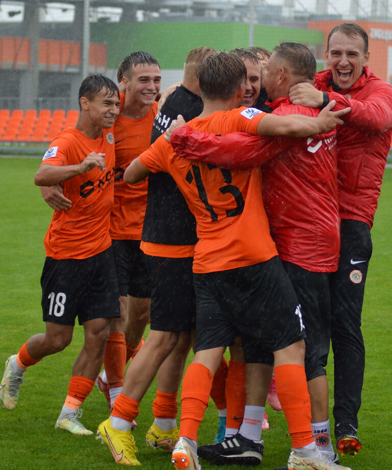 CLJ U19: Remis w strugach deszczu przeciwko Pogoni Szczecin CLJ U19: Remis w strugach deszczu przeciwko Pogoni Szczecin