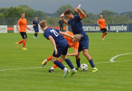 CLJ U19: Zagłębie - Escola Varsovia | FOTO