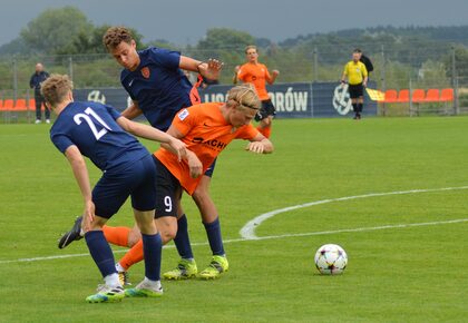 CLJ U19: Zagłębie - Escola Varsovia | FOTO