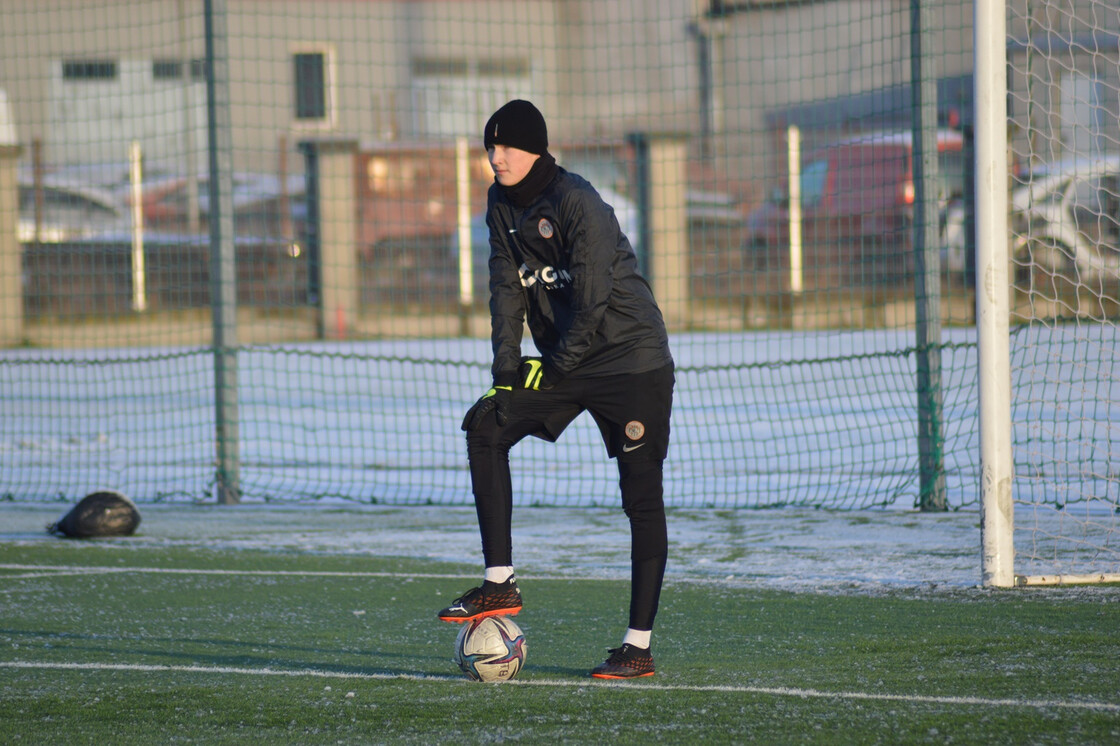 Poranny trening drużyn U17 i U16 Poranny trening drużyn U17 i U16