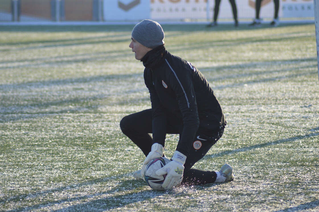 Poranny trening drużyn U17 i U16 Poranny trening drużyn U17 i U16