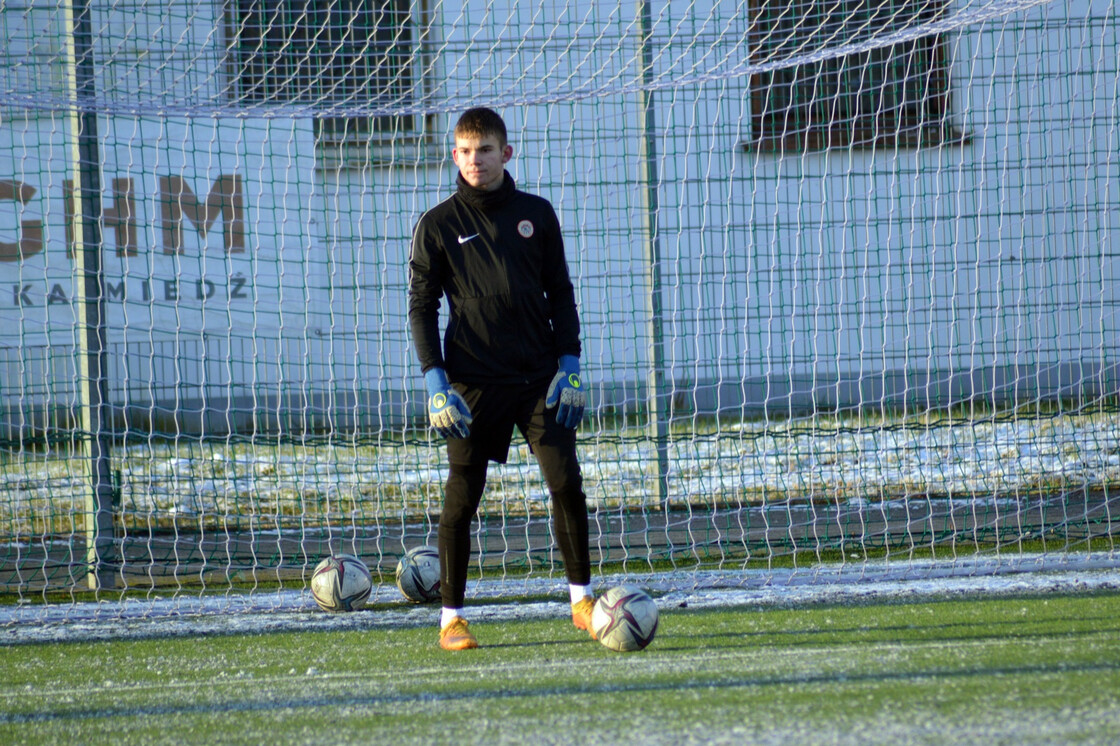 Poranny trening drużyn U17 i U16 Poranny trening drużyn U17 i U16