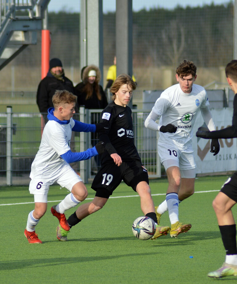 U17: Slavia Praga lepsza w meczu towarzyskim U17: Slavia Praga lepsza w meczu towarzyskim