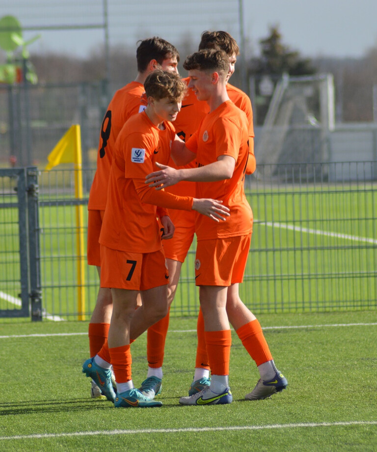 CLJ U17: Wysoka wygrana z Pogonią na inaugurację ligowego grania! CLJ U17: Wysoka wygrana z Pogonią na inaugurację ligowego grania!