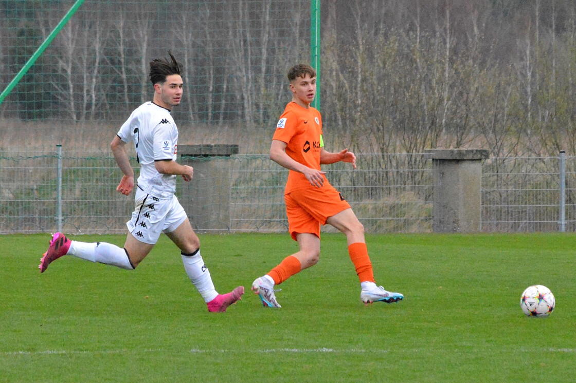 CLJ U19: Zagłębie - Jagiellonia Białystok CLJ U19: Zagłębie - Jagiellonia Białystok