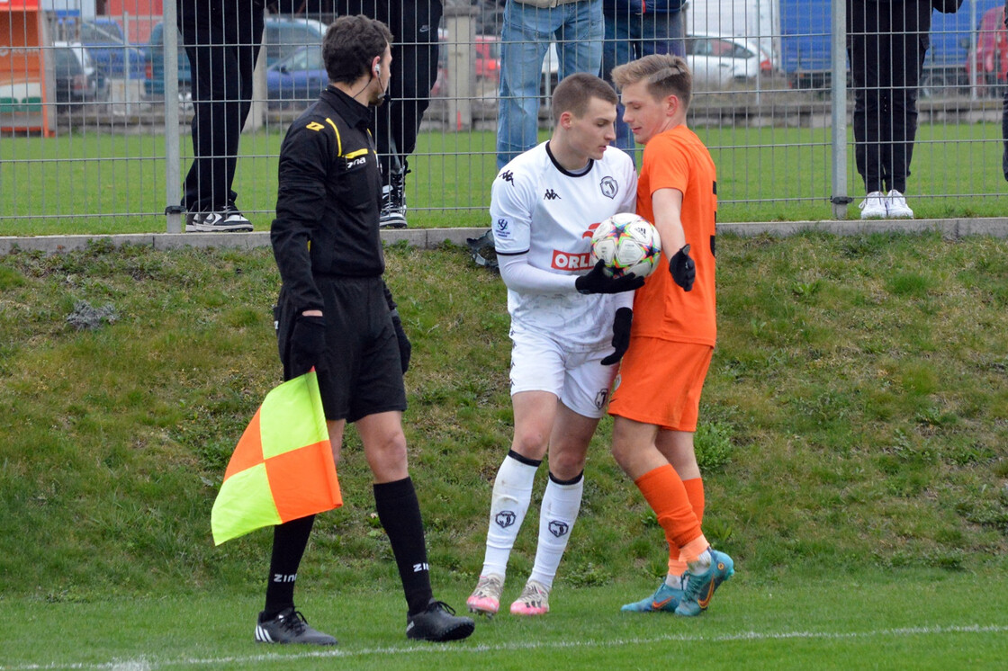 CLJ U19: Zagłębie - Jagiellonia Białystok CLJ U19: Zagłębie - Jagiellonia Białystok