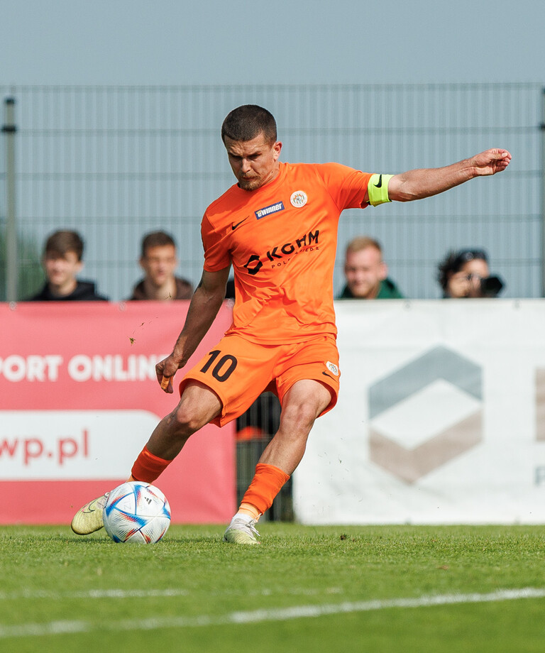 Dawid Pakulski w 11 kolejki eWinner 2 ligi wg tygodnika ,,Piłka Nożna" Dawid Pakulski w 11 kolejki eWinner 2 ligi wg tygodnika ,,Piłka Nożna"
