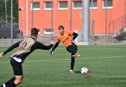 Poranny trening drużyn U-19 oraz U-17