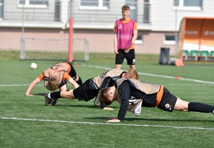 Poranny trening drużyn U-19 oraz U-17